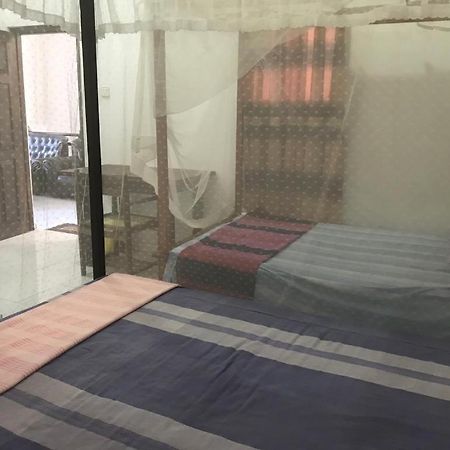 Surf Corner Hotel Матара Екстериор снимка